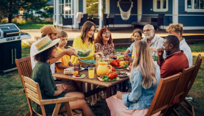 Navigating Non-Vegan Family Celebrations