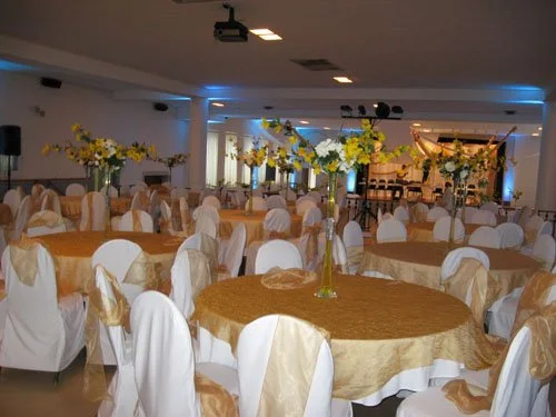 Weddings_22b.jpg