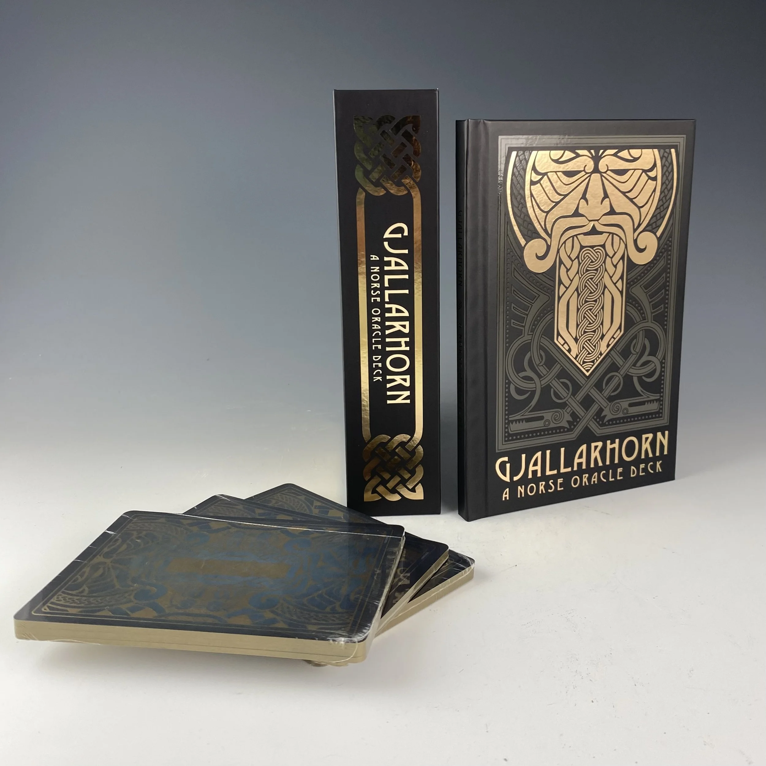 Gjallarhorn Norse Oracle Deck
