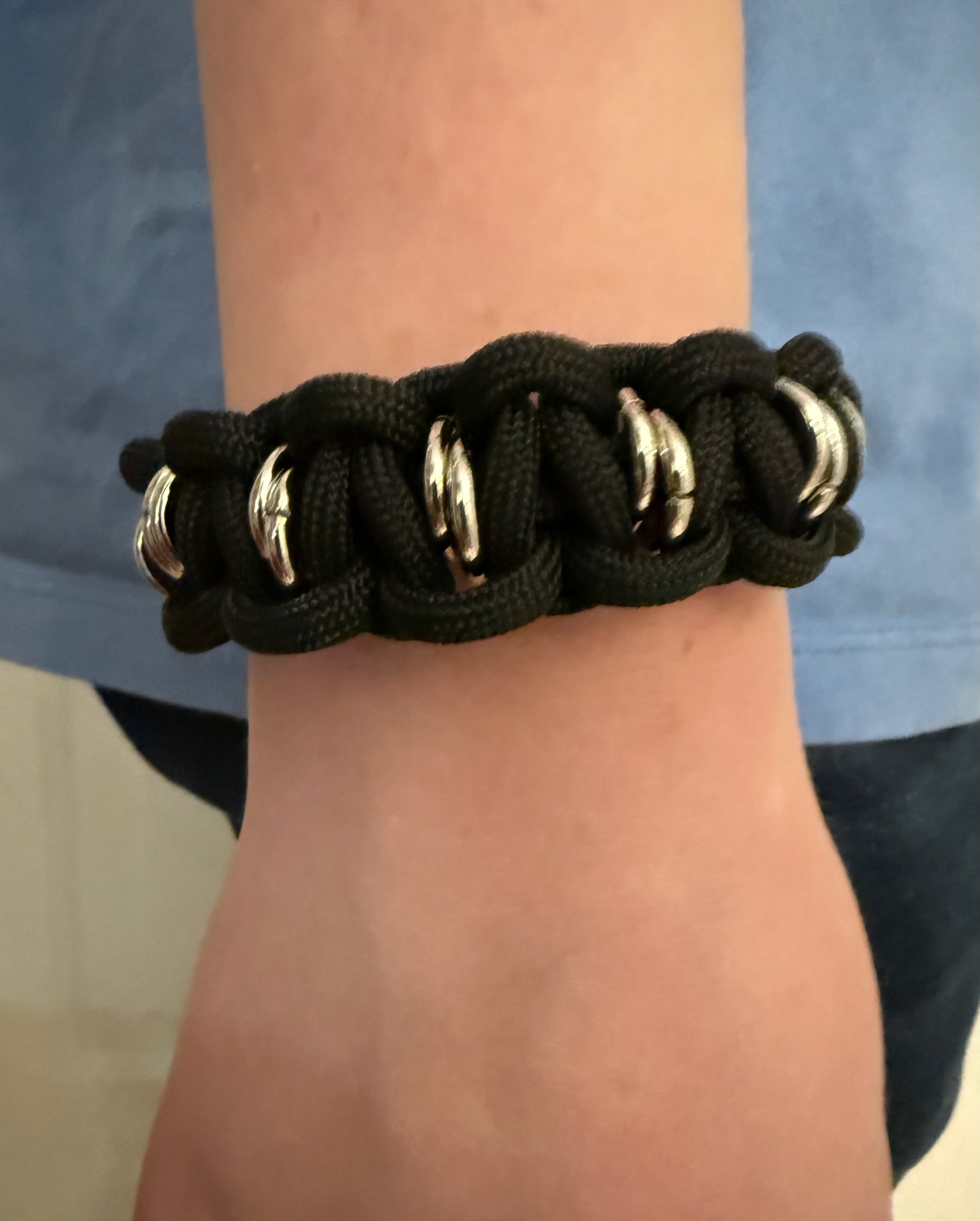 FIDGET FREEDOM BRACELET (black, silver-tone)
