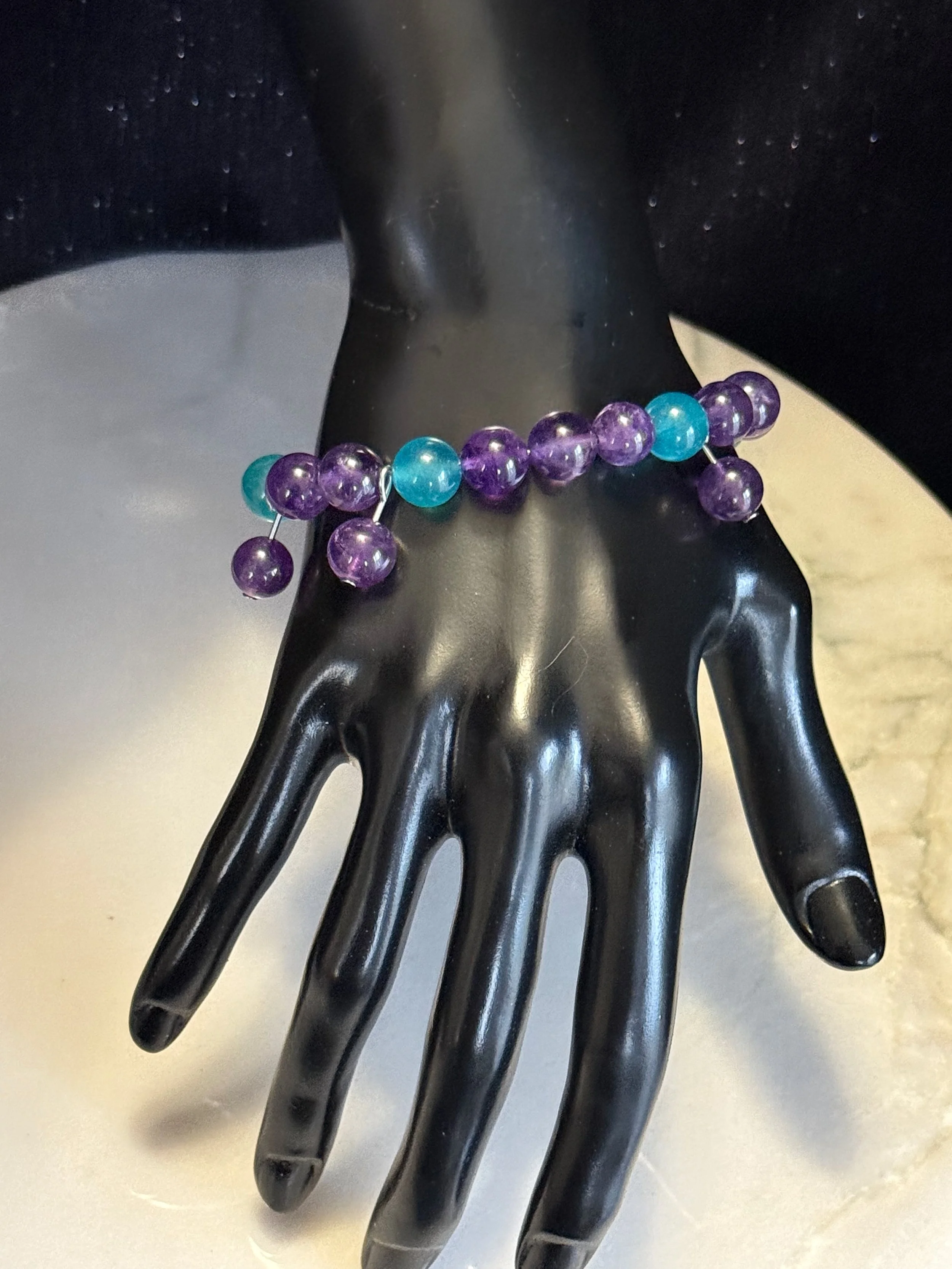 Peacock Fidget necklace pic 6 12.18.25 - 1.jpeg