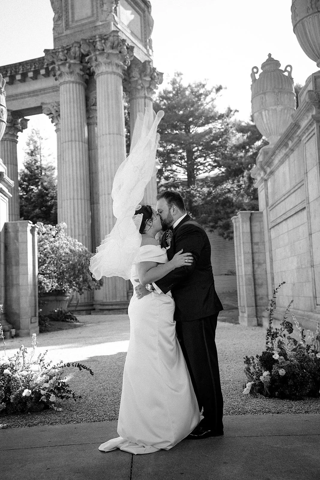 Megan+Alex_preview_wedding_SF_danipagettphoto2026-35.jpg