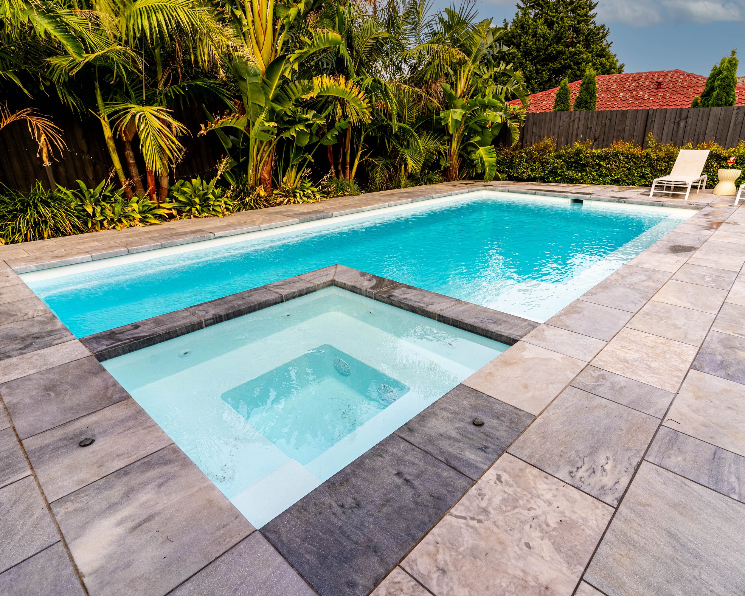 PIC NP AU The Retreat 8.20 Pearl Tanzanite Pools 02.jpg