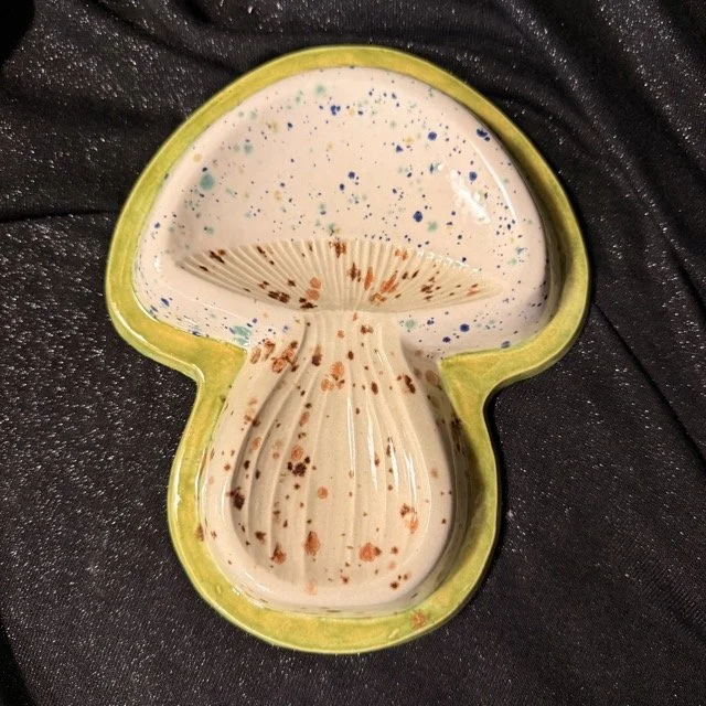 Mushroom Spoonrest - Deanna.jpeg