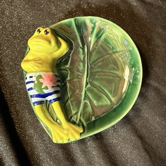 Frog Lily Pad.jpeg