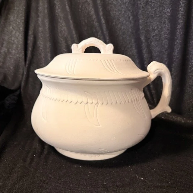 Chamber Pot.jpeg