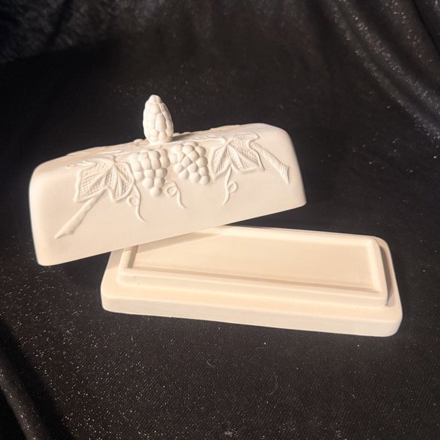 Butter Dish - Grapes2.jpeg