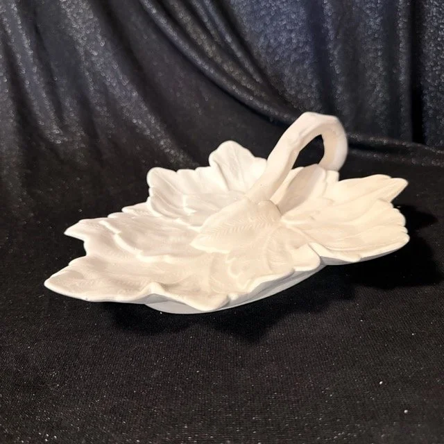 Maple Leaf Dish1.jpeg