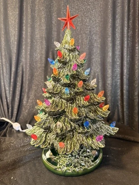 Christmas Tree - Med2.jpeg