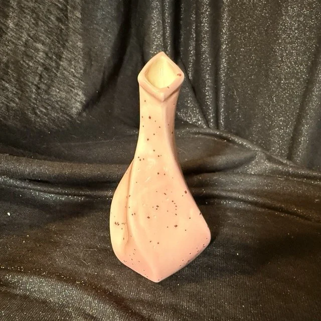 Bud Vase Pink.jpeg
