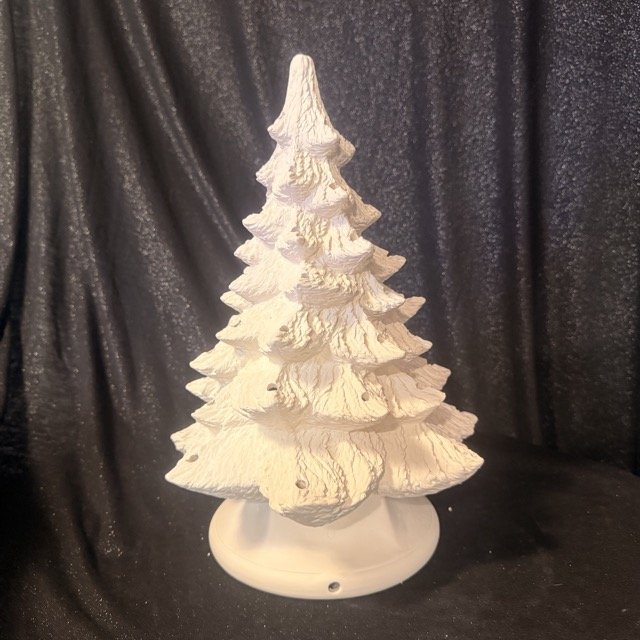 Christmas Tree - Med1.jpeg