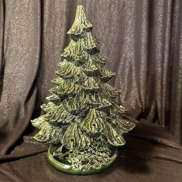 Christmas Tree - Med.jpeg