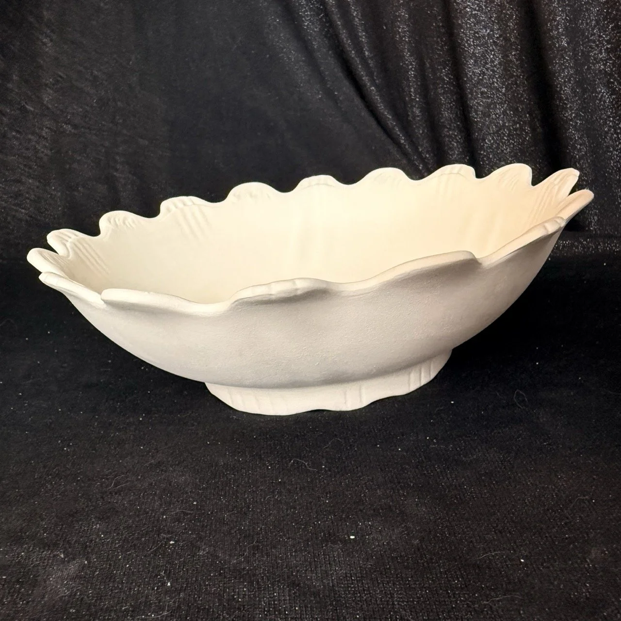 Scalloped Bowl1.jpeg