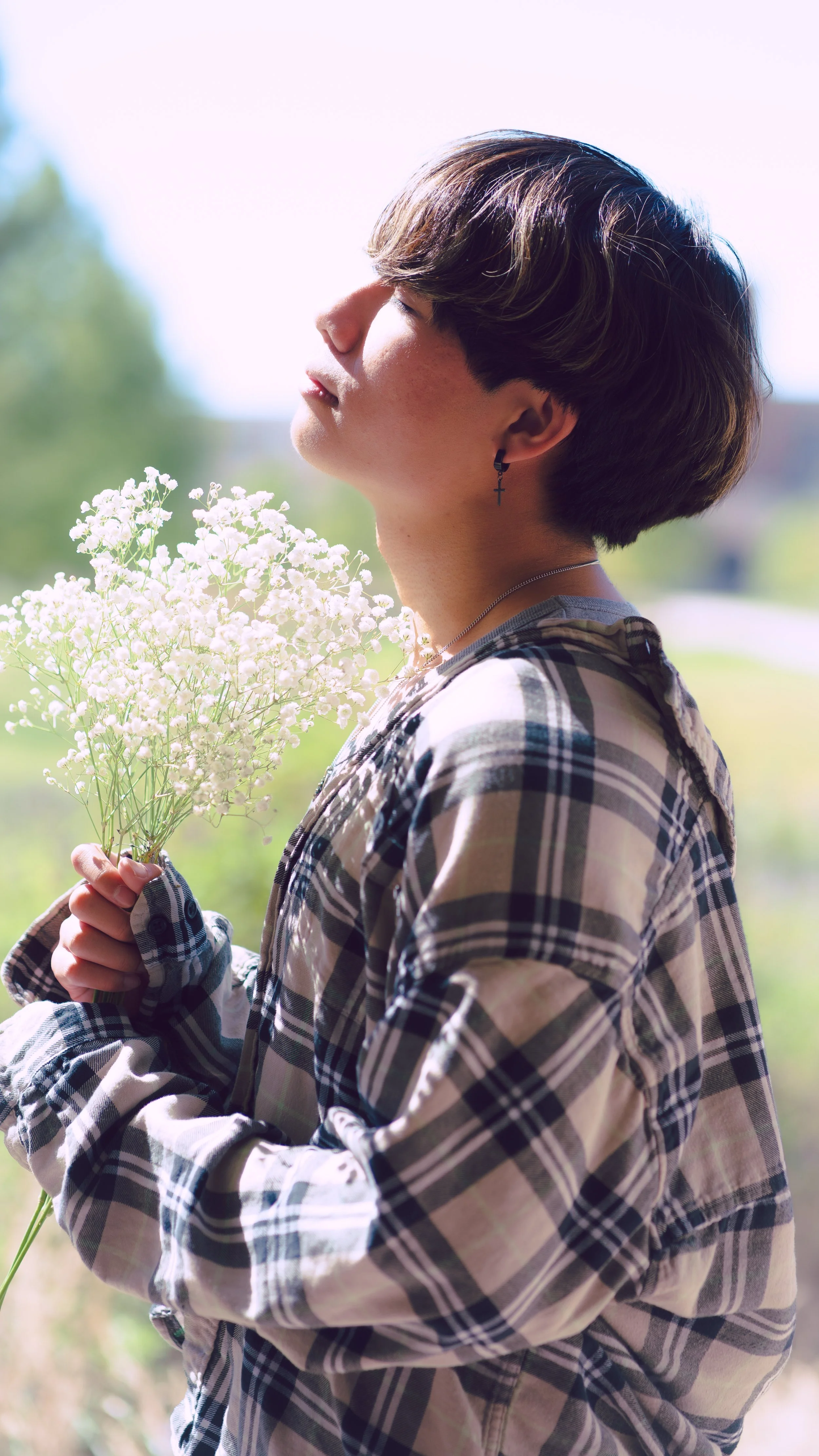 Model birthday photoshoot with flowers at Rice University.