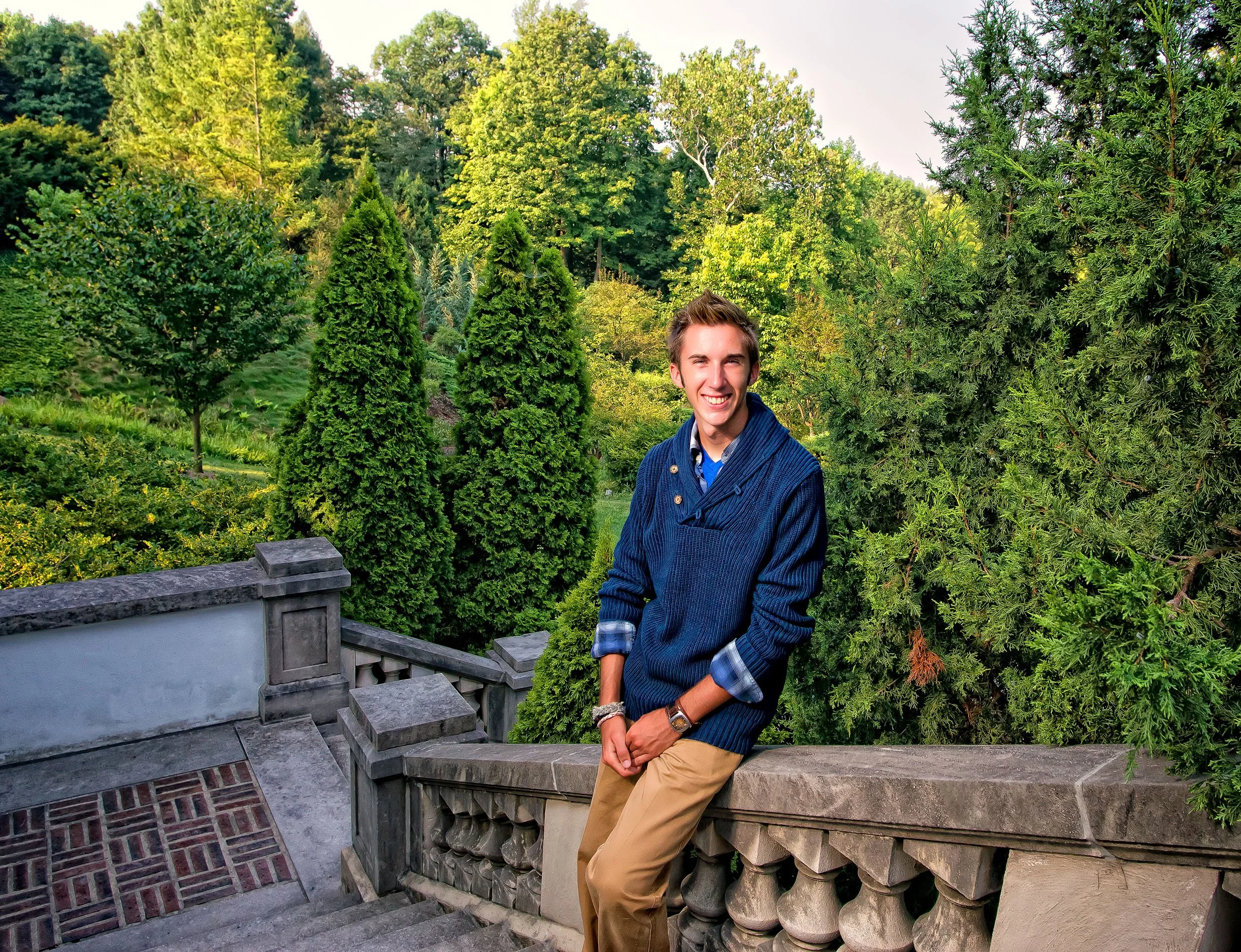 Ty Edwards Senior Portraits-118-Edit.jpg