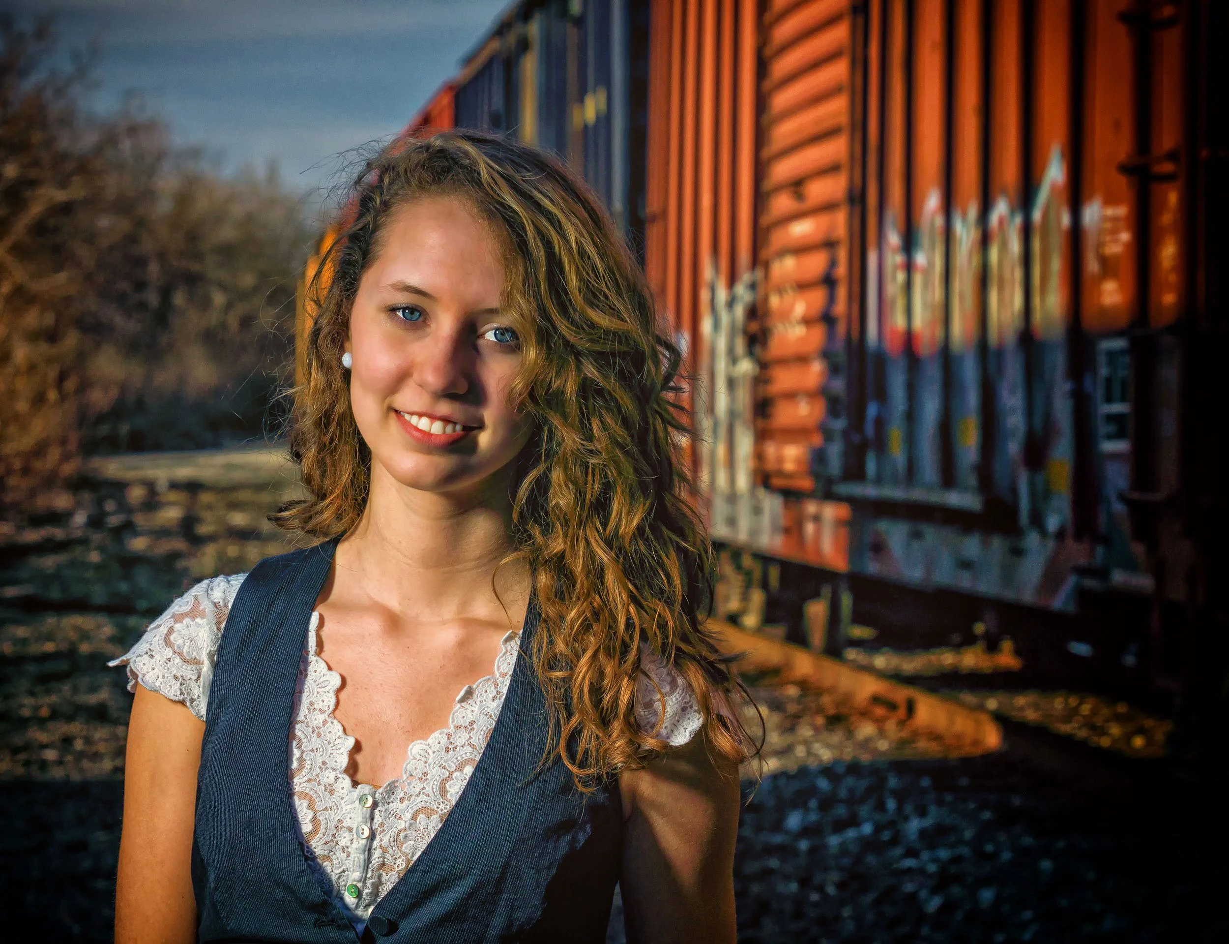 Kailey Sullivan Senior Portraits-450-Edit.jpg