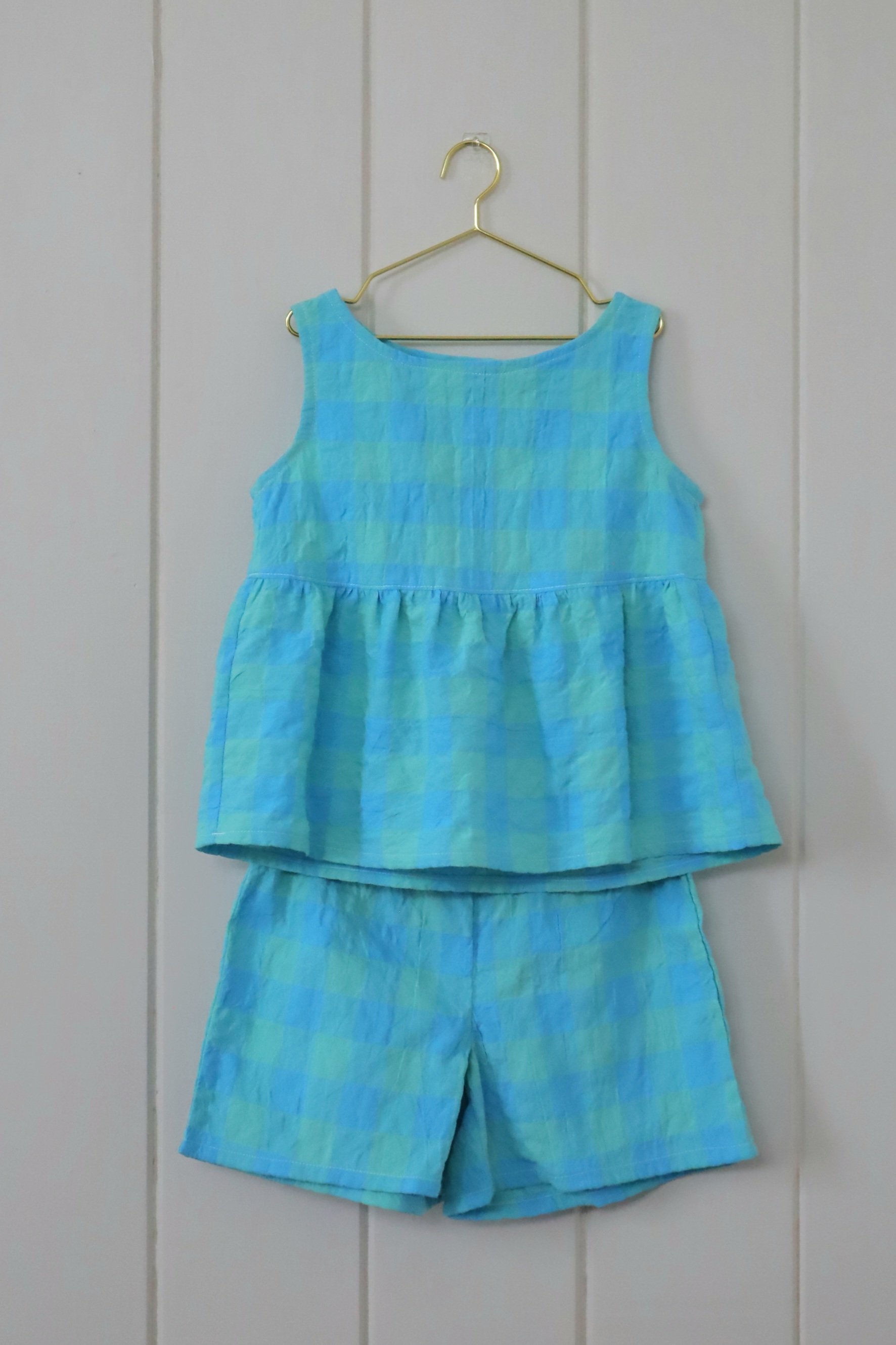 Riley Ruffle Top & Shay Shorts Set - 4