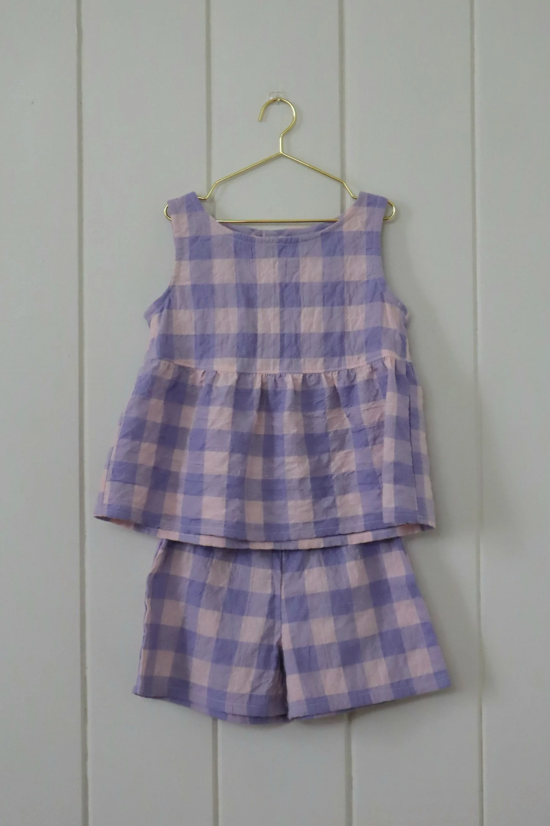 Riley Ruffle Top & Shay Shorts Set - 3