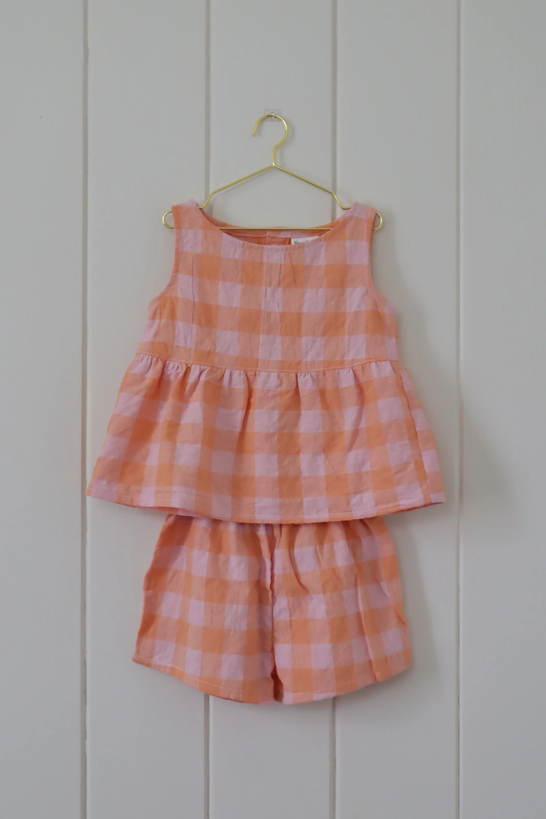 Riley Ruffle Top & Shay Shorts Set - 2