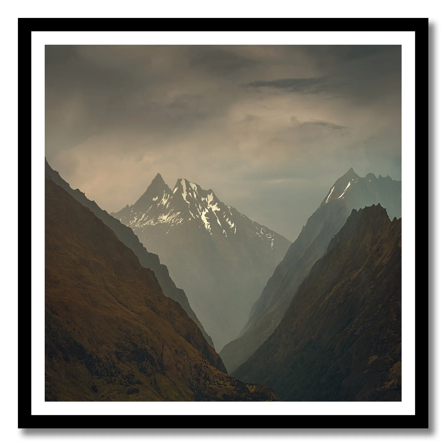 Mountain valley photography with snow peaks in New Zealand