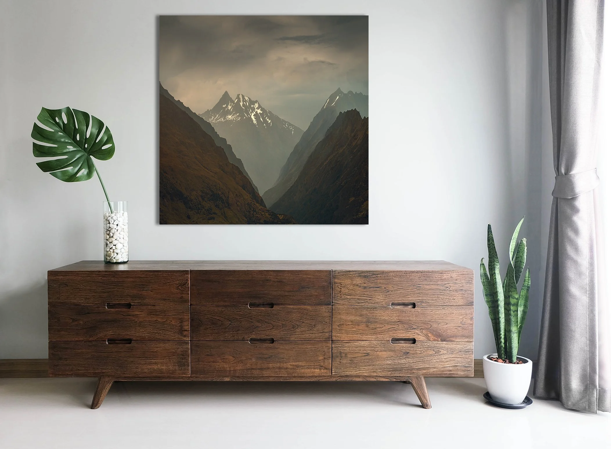 Mountain valley photography with snow peaks in New Zealand