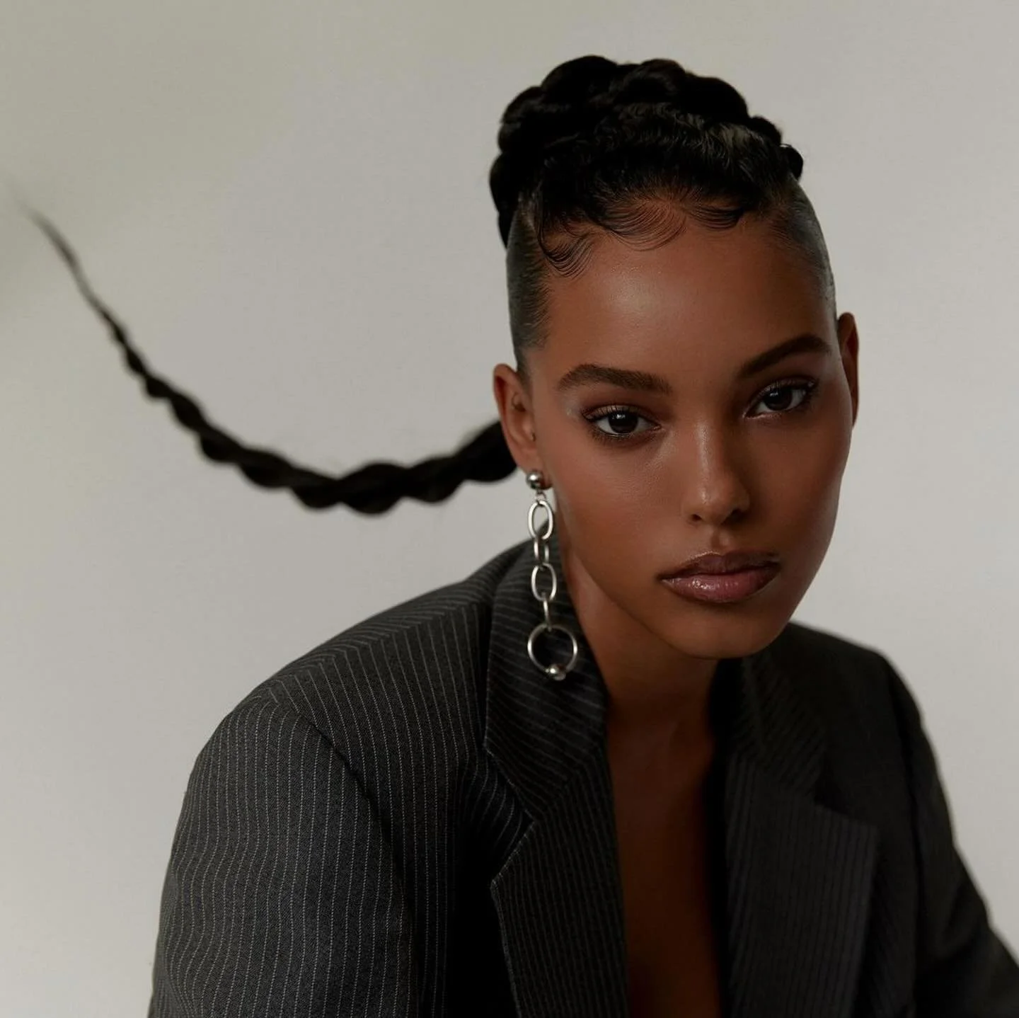 @jasminendaniels X #MitchellCantrellHair
.
Model: @jasminendaniels 
Photographer: @EmilynnRose
Mua: @hkassel 
Hair: @mitchellcantrellbeauty
Stylist: @JourdanKadow &amp; @jasmine.amini