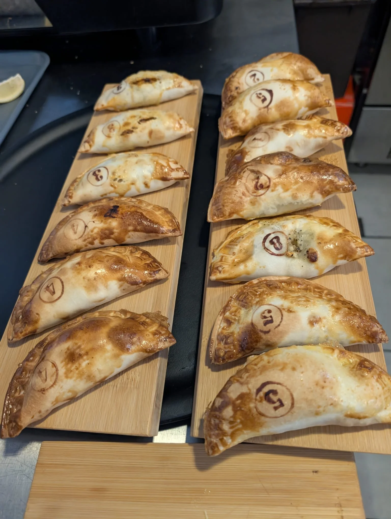 Pulpo-Loco-Grenoble-Empanadas-A-emporter (5).jpg