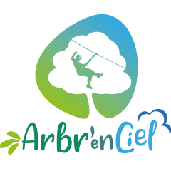 Logo d'Arbr'en Ciel avec un arbre, une balançoire et le nom en dessous