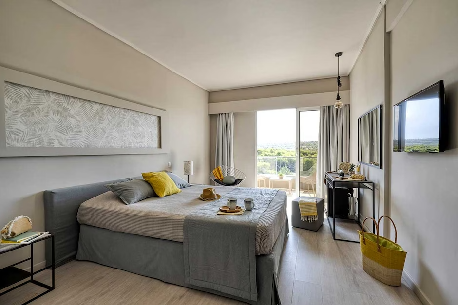 GREASAR-club-marmara-king-saron-chambres-double-sejour-grece-tui.png