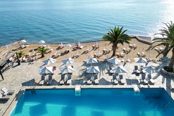GREGLON-piscine-club-marmara-long-beach-sejours-a-araxos-grece-tui.webp