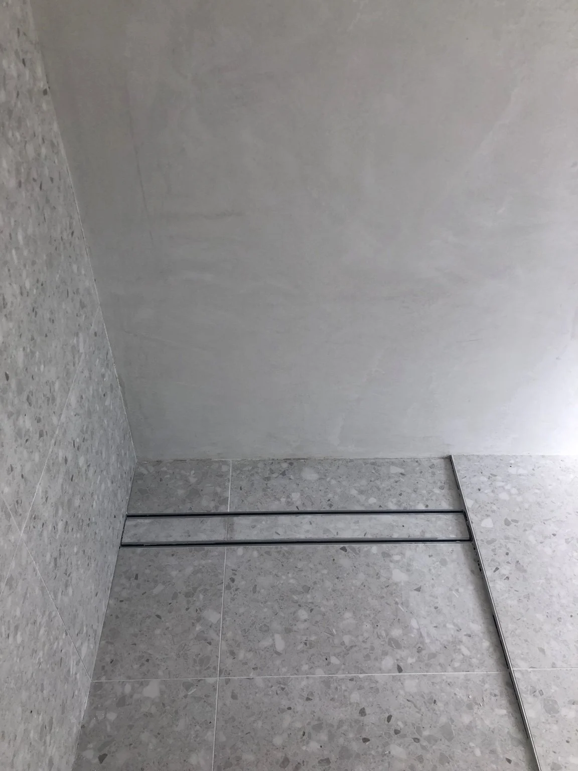 04_Natural_Light_Bathroom.jpg