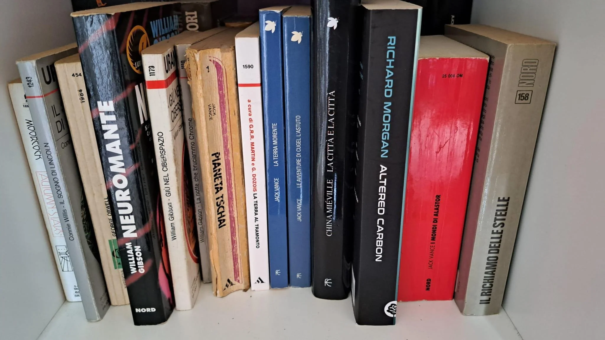 Una fila di libri
