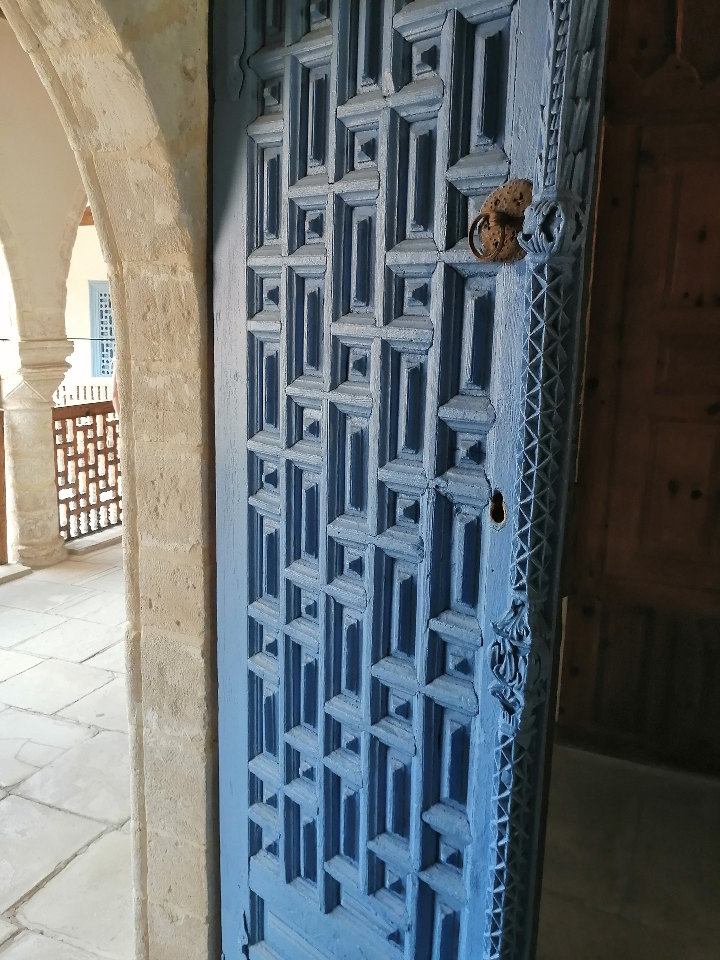 Una porta a Nicosia, Cipro