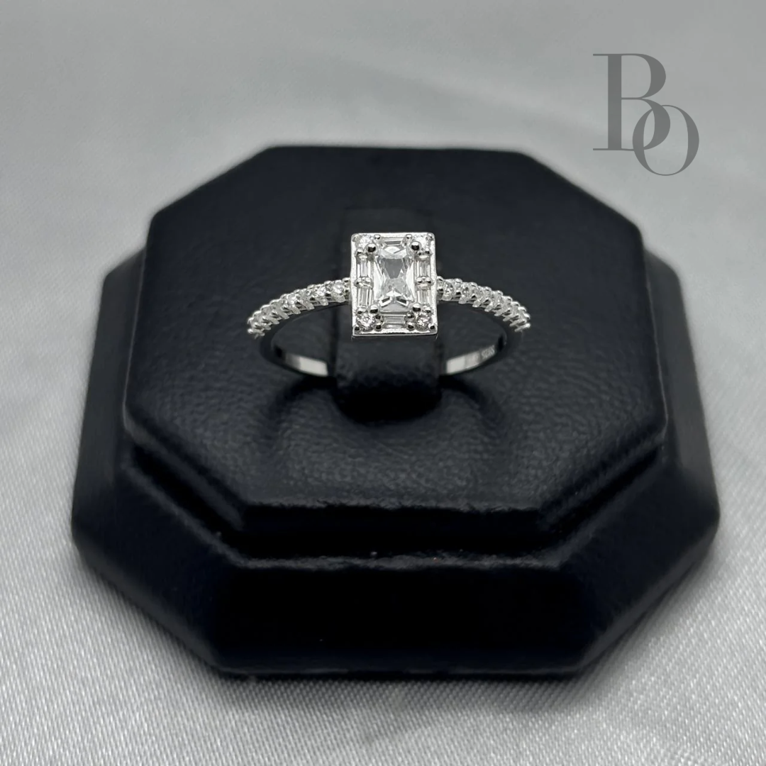 Anillo Solitario Piedra Zirconia Rectangular Plata