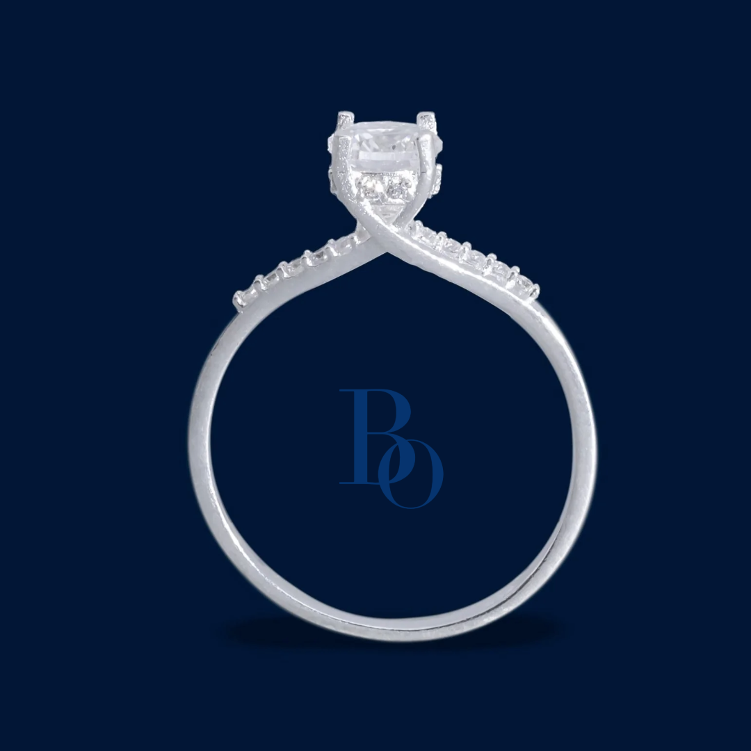 Anillo Solitario Piedra Central Con Zirconia Plata