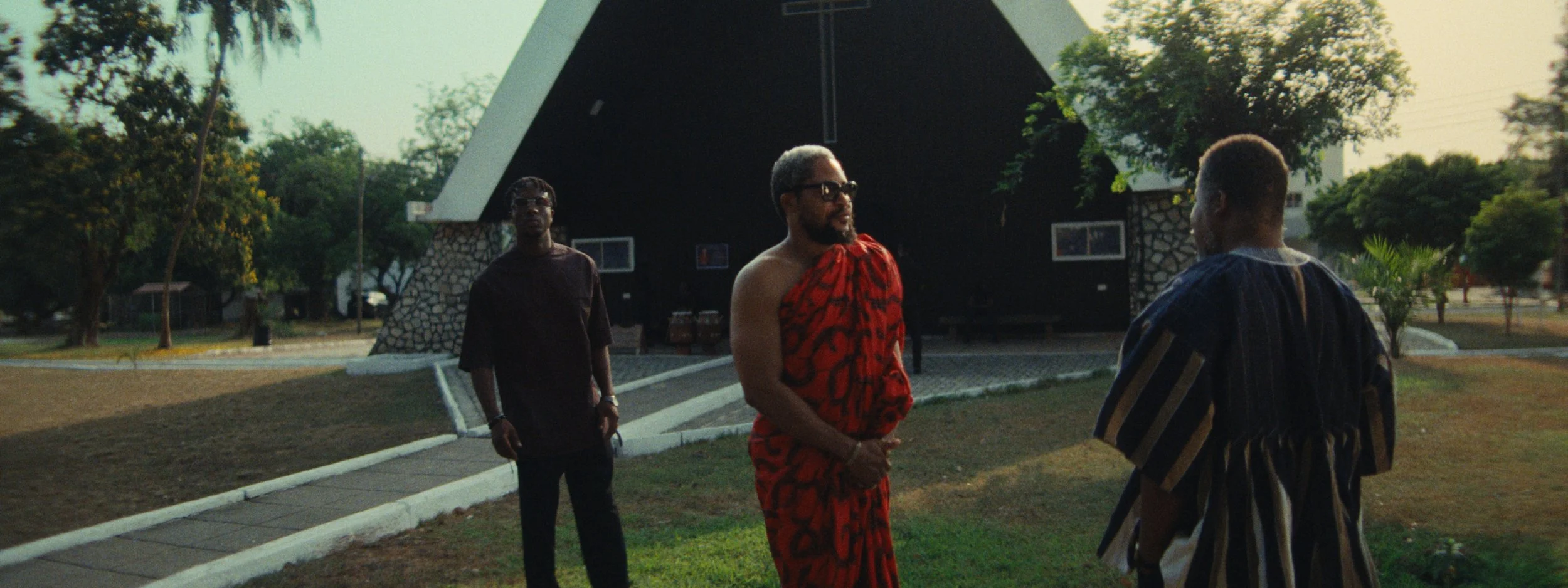 Two.movie_1.528.1.jpg