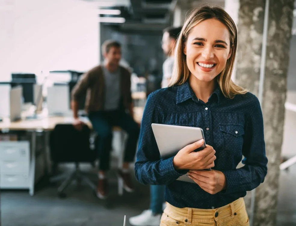 Junge Unternehmerin. KMU und Startup Beratung