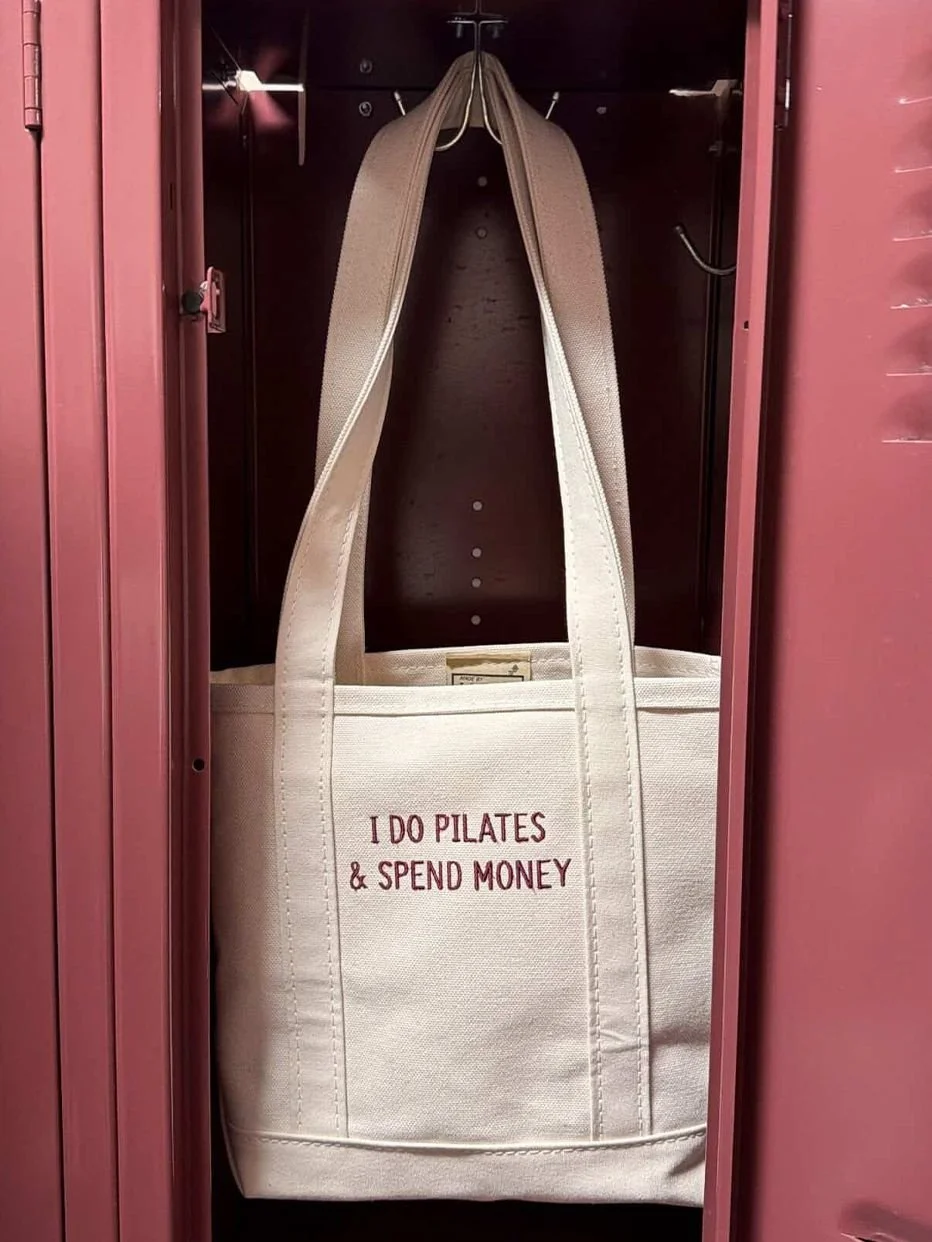 👀 spotted in the Routine locker room 👀
