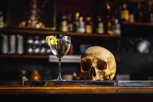 Tarot & Martinis