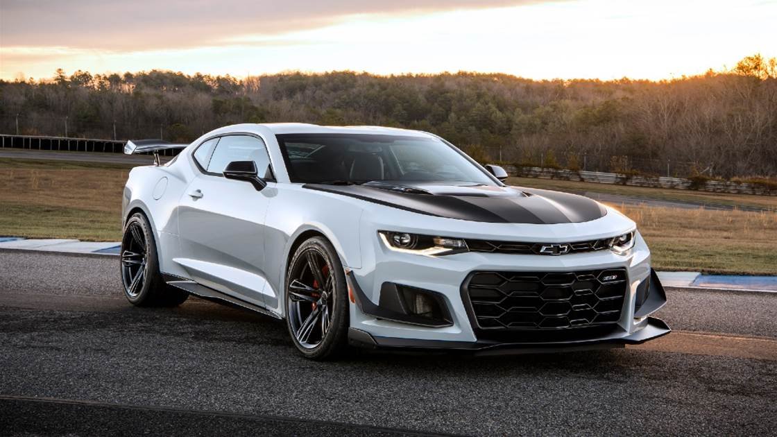 Buying a New Car on a Business Registration:9 Approval Killers+ A Clean Checklist