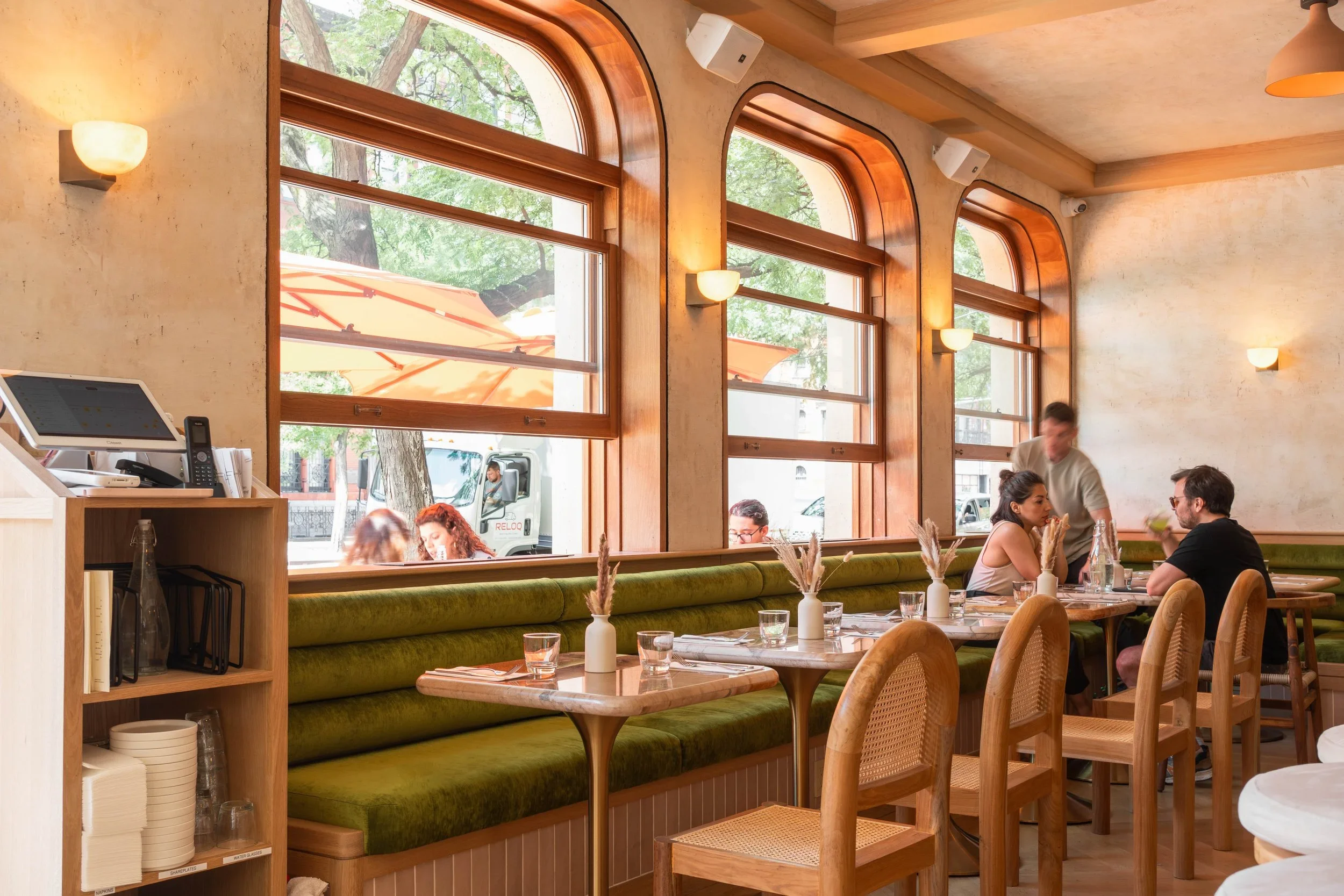 Café Equipment Upgrade Procurement Sequence (2026): The Approval-Ready Order (POS → Refrigeration → Extraction Scope → Coffee)