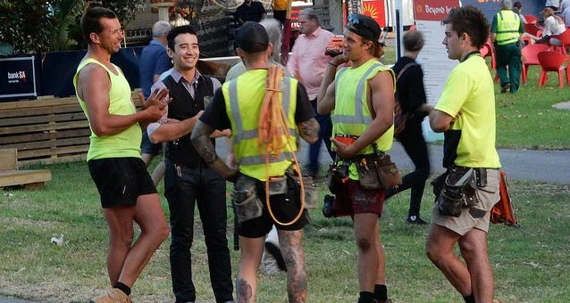 The Tradie Bundle Pre-Approval Plan (2026): How to Sequence Ute + Tools + Trailer + LOC