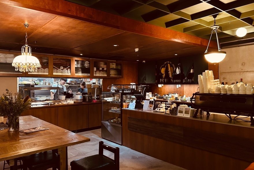 Café Equipment: Repair vs Replace — What Lenders Actually Fund (2026)