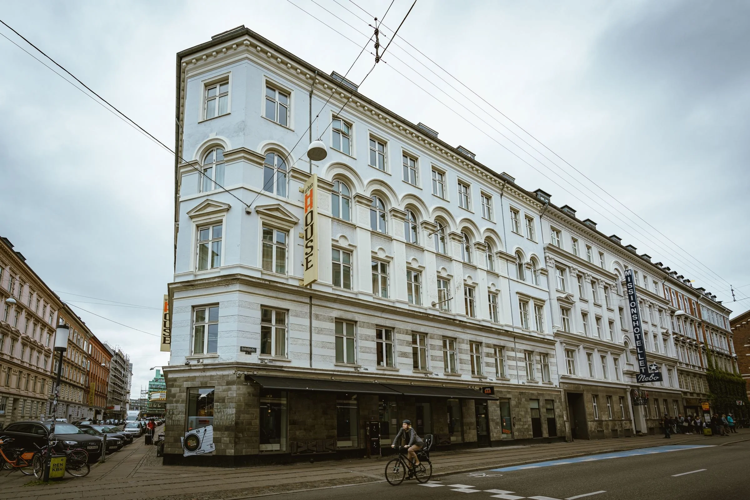 How Gaming Entitlements Affect Your Pub or Hotel Finance