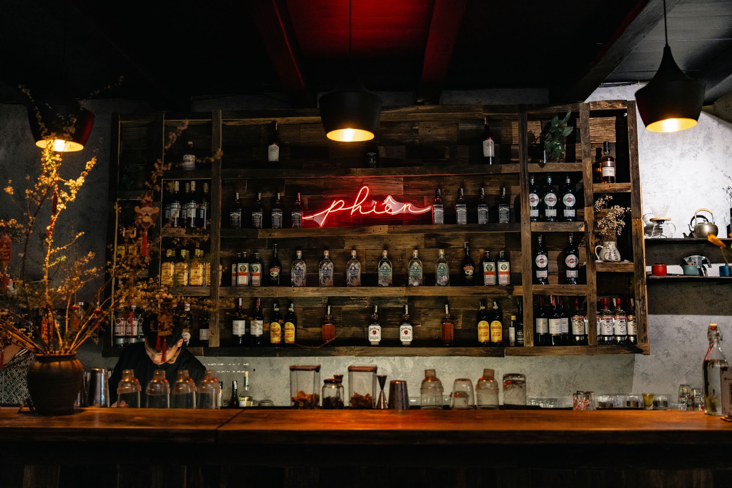 Pub &amp; Hotel Finance in Australia: How It Works, Costs &amp; Deposits