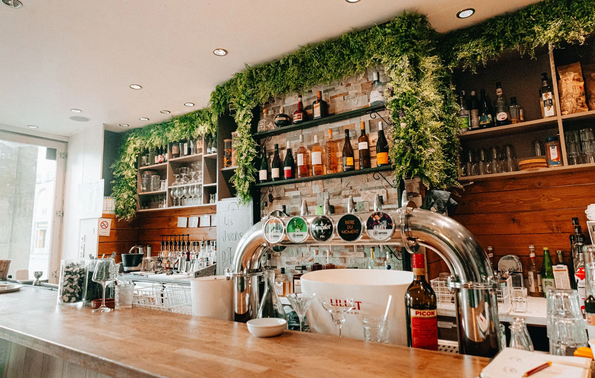 Buying a Pub or Hotel as a Going Concern: The Sale and Settlement