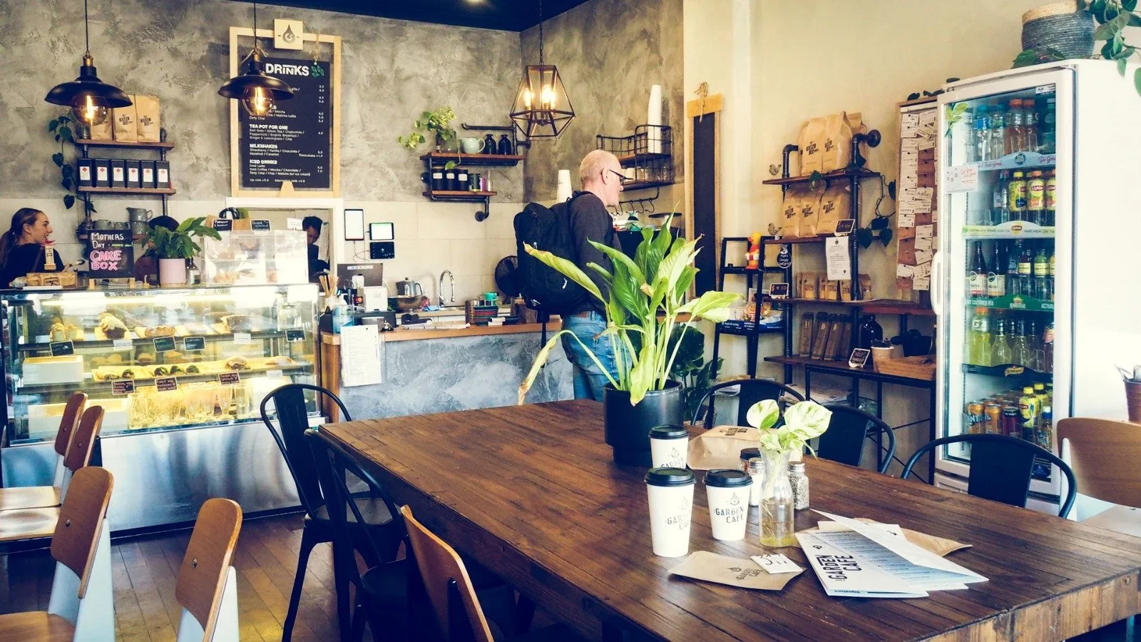 Café wholesale and catering invoice finance on 30-day trade terms – Switchboard Finance