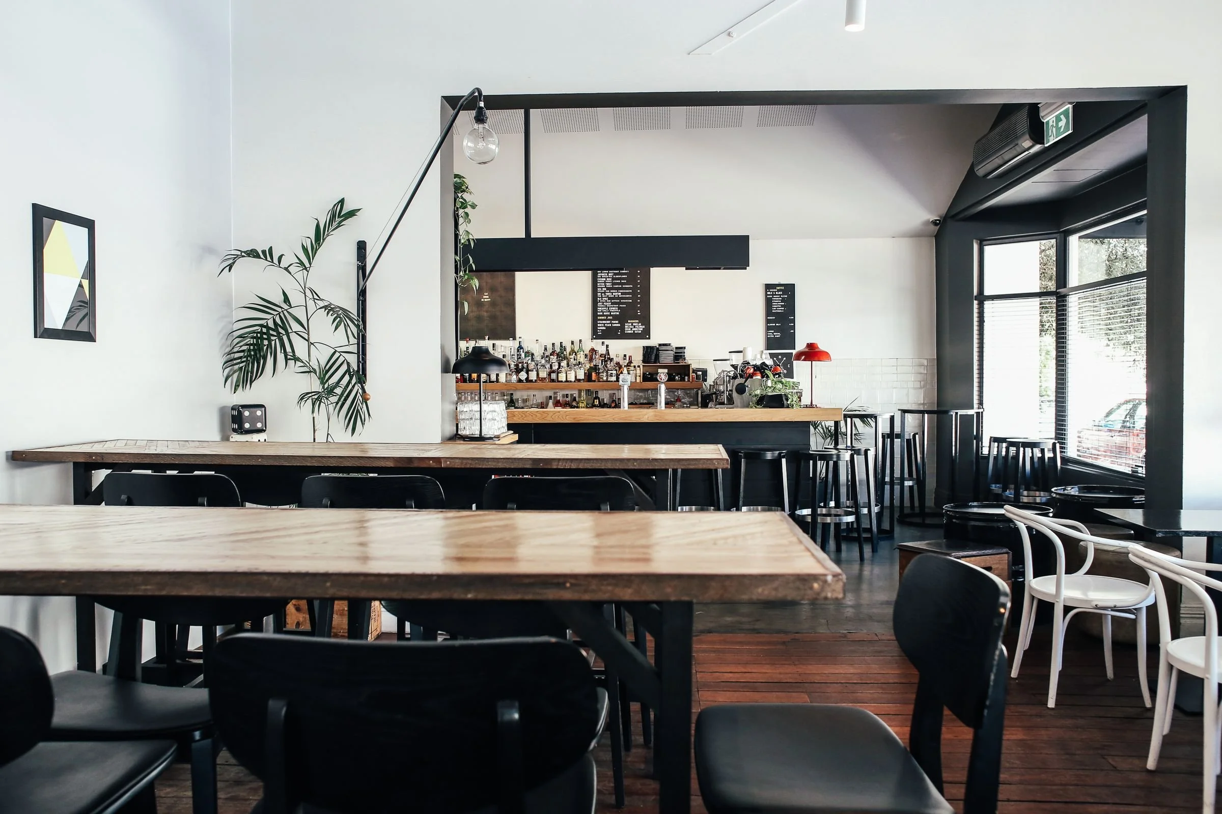 Private Lending: Secure Cafe Premises | Switchboard Finance
