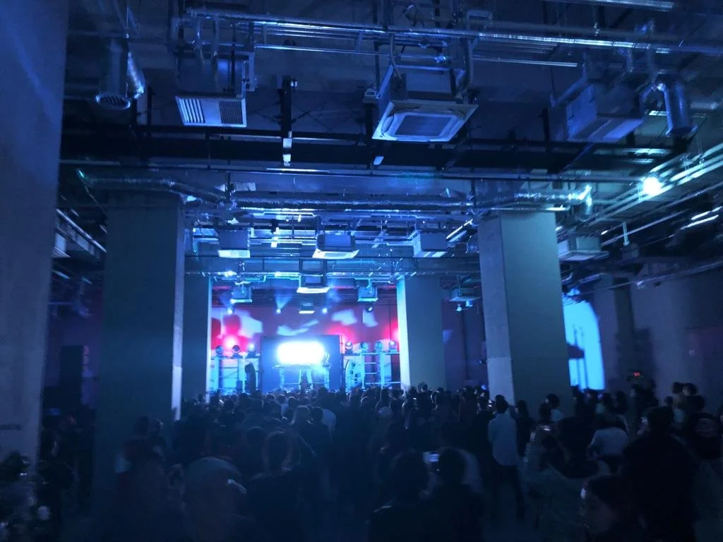 def9c29c-5a0c-4f80-9428-d924a120bbfd copy.jpg