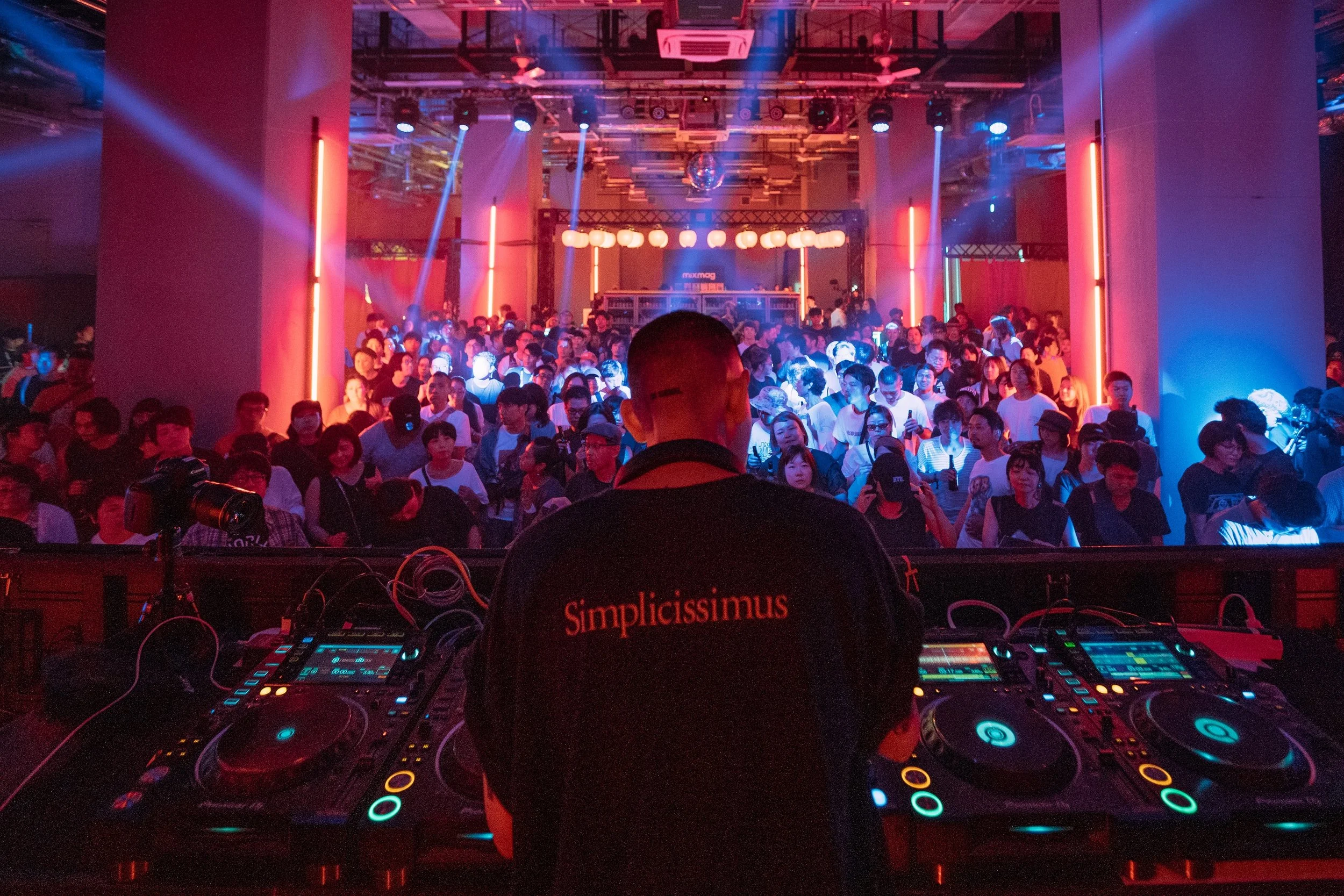 BUDX-TOKYO-3795 copy 2.jpg